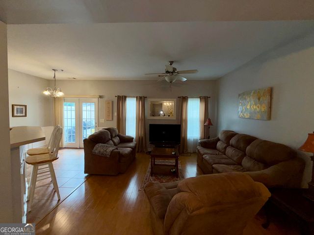 121 Stonebridge Crossing, Newnan, GA 30265