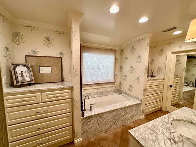 1021 SW 33RD Avenue, Amarillo, TX 79109