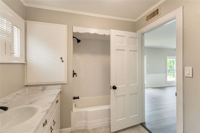 601 N 25TH, Corsicana, TX 75110