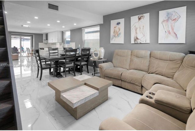 1158 W 41st Street 87, Hialeah, FL 33012