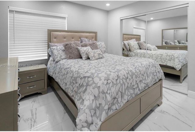 1158 W 41st Street 87, Hialeah, FL 33012