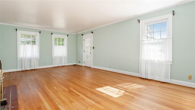 2751 E Ridgewood Circle, Zanesville, OH 43701