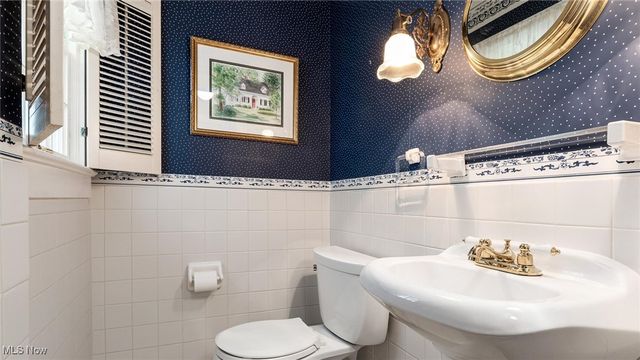 2751 E Ridgewood Circle, Zanesville, OH 43701