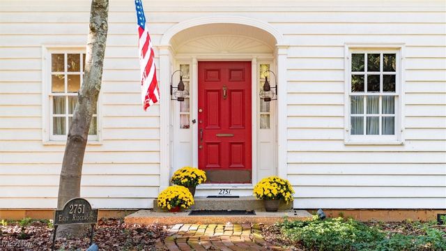 2751 E Ridgewood Circle, Zanesville, OH 43701