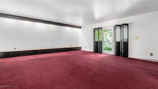 2751 E Ridgewood Circle, Zanesville, OH 43701