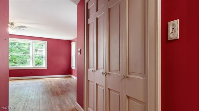 2751 E Ridgewood Circle, Zanesville, OH 43701