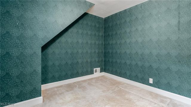 2751 E Ridgewood Circle, Zanesville, OH 43701