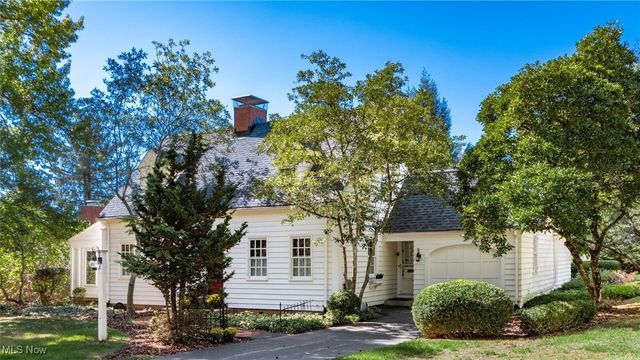 2751 E Ridgewood Circle, Zanesville, OH 43701