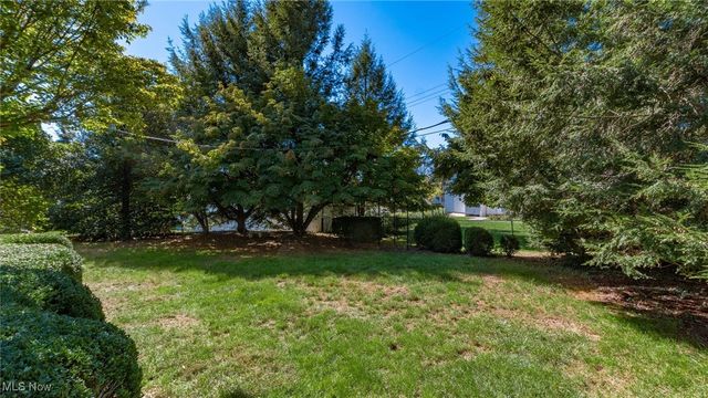 2751 E Ridgewood Circle, Zanesville, OH 43701