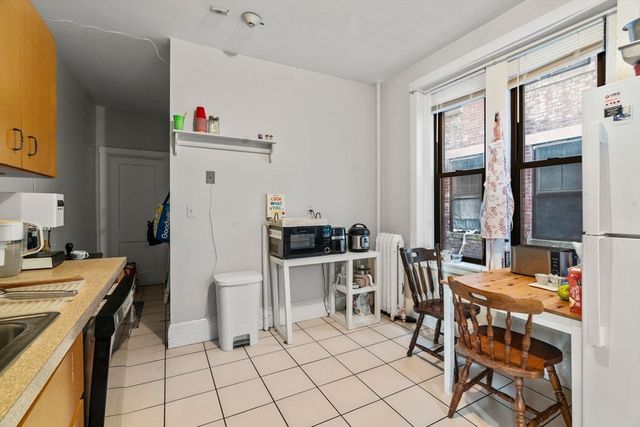 1157 Commonwealth Ave 1, Boston, MA 02134