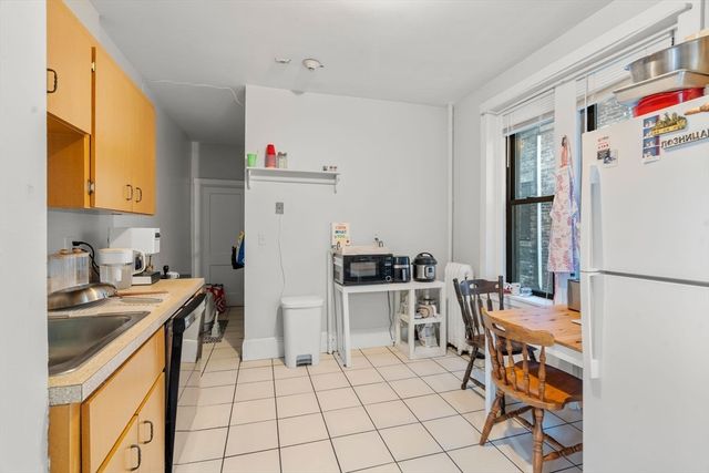 1157 Commonwealth Ave 1, Boston, MA 02134