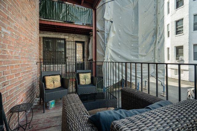 1157 Commonwealth Ave 1, Boston, MA 02134
