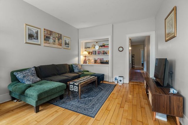 1157 Commonwealth Ave 1, Boston, MA 02134
