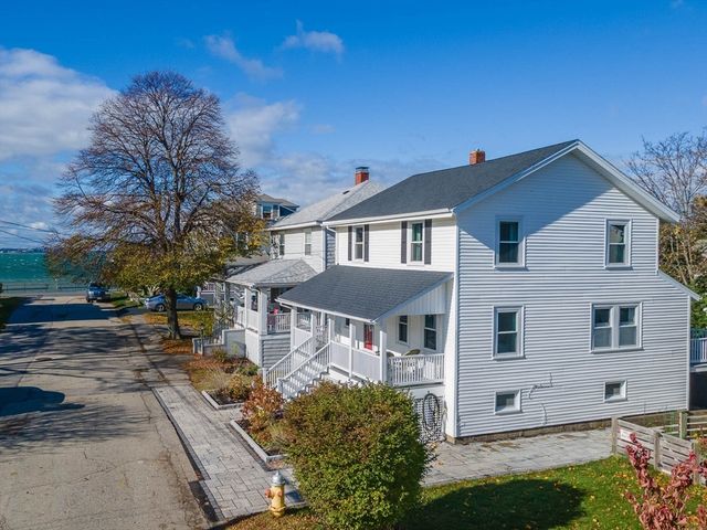 9 C St, Hull, MA 02045