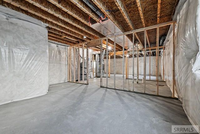 1051 Montezuma St, Idaho Falls, ID 83402