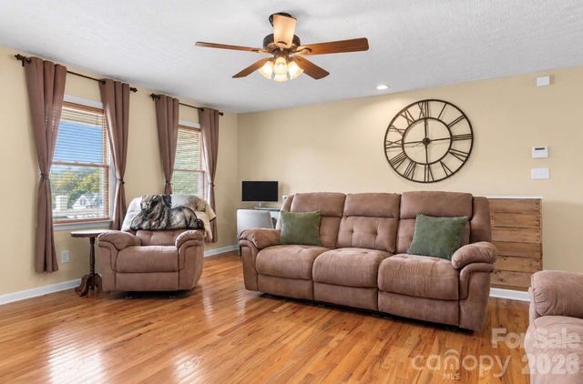 3209 Timothy Lane, Lincolnton, NC 28092