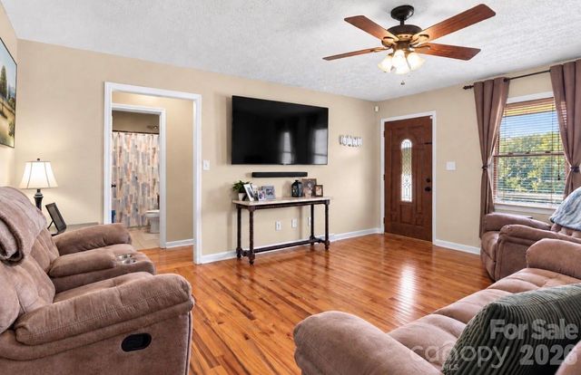 3209 Timothy Lane, Lincolnton, NC 28092