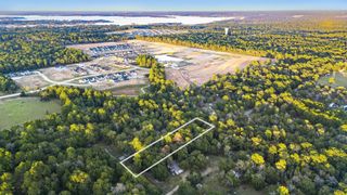 7349 Washington Avenue, Montgomery, TX 77316