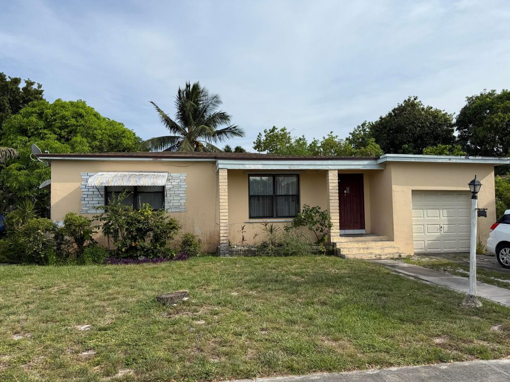 770 NW 148th Terrace, Miami, FL 33168