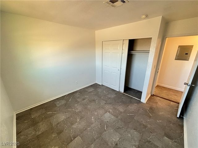 4284 Vornsand Drive 3, Las Vegas, NV 89115