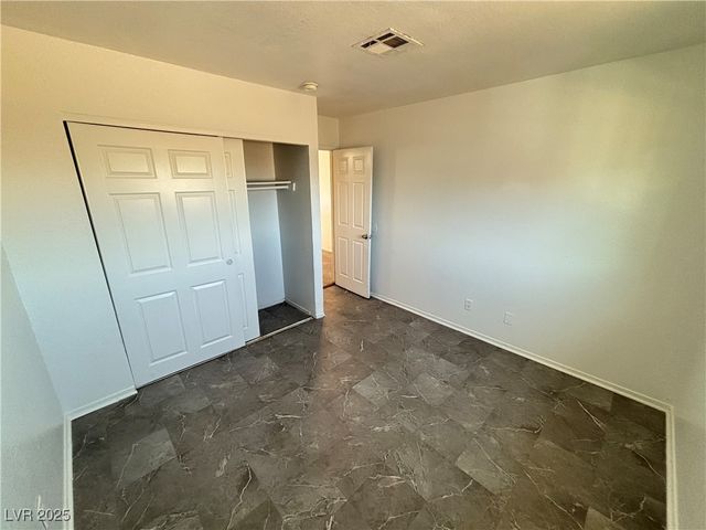 4284 Vornsand Drive 3, Las Vegas, NV 89115