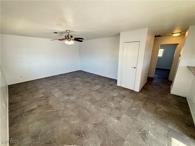 4284 Vornsand Drive 3, Las Vegas, NV 89115
