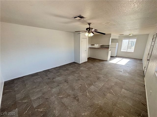4284 Vornsand Drive 3, Las Vegas, NV 89115