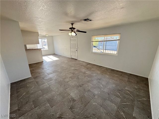 4284 Vornsand Drive 3, Las Vegas, NV 89115