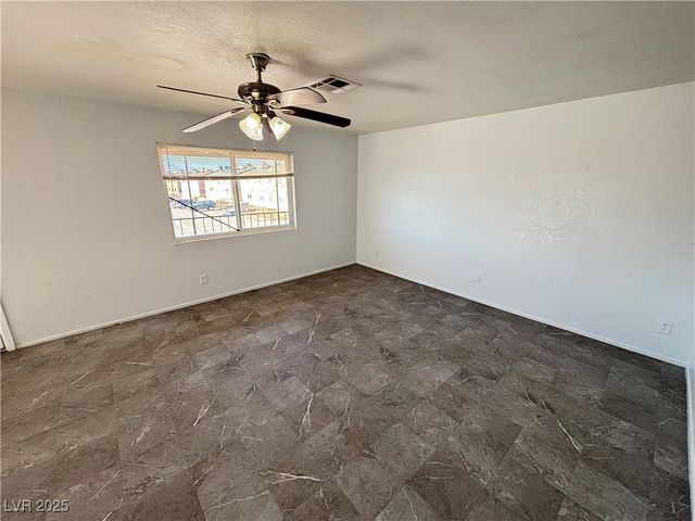 4284 Vornsand Drive 3, Las Vegas, NV 89115