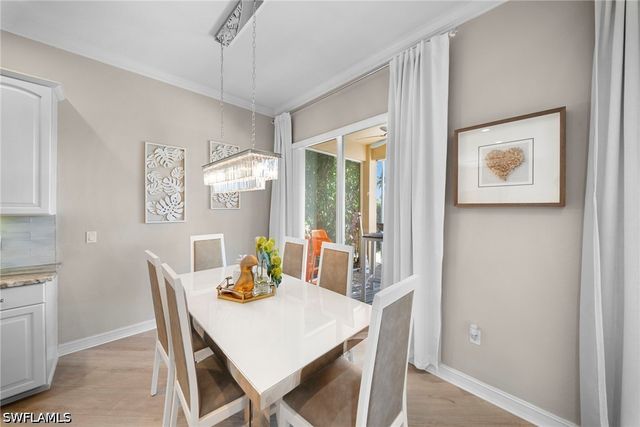 14321 Manchester DR, Naples, FL 34114