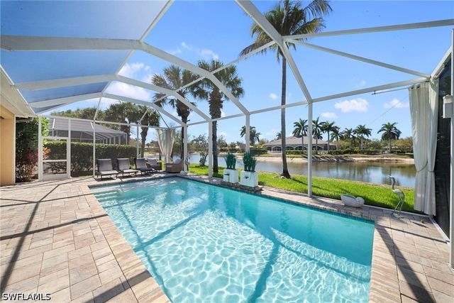 14321 Manchester DR, Naples, FL 34114