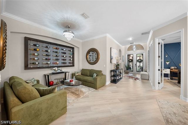 14321 Manchester DR, Naples, FL 34114