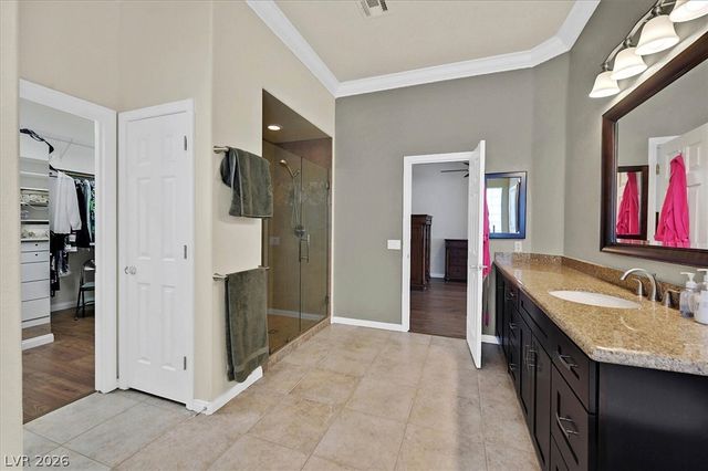 10813 Cedar Forest Avenue, Las Vegas, NV 89144