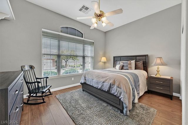 10813 Cedar Forest Avenue, Las Vegas, NV 89144