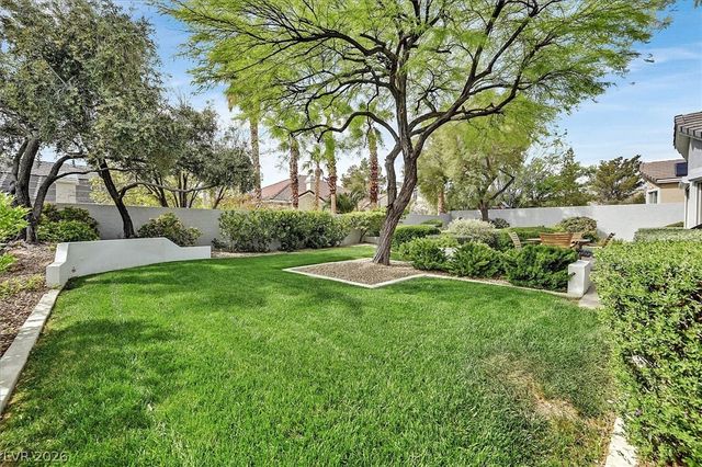 10813 Cedar Forest Avenue, Las Vegas, NV 89144