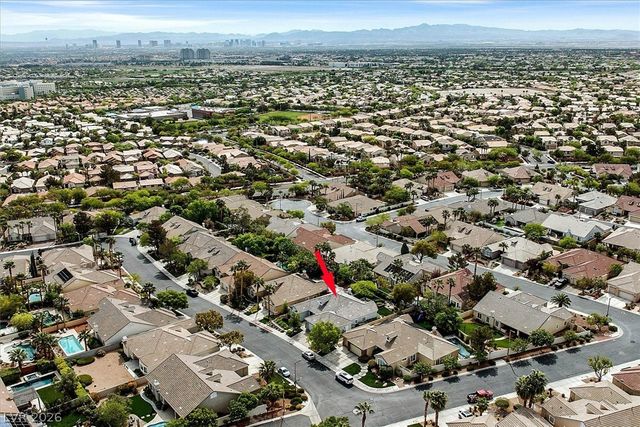 10813 Cedar Forest Avenue, Las Vegas, NV 89144