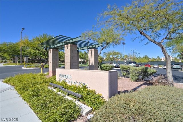 10813 Cedar Forest Avenue, Las Vegas, NV 89144