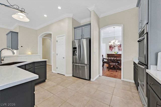 10813 Cedar Forest Avenue, Las Vegas, NV 89144