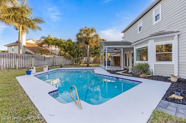 3069 Rio Bonita Street, Indialantic, FL 32903