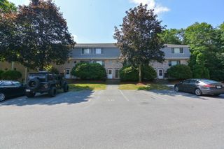 132 Farrwood Dr 132, Haverhill, MA 01835