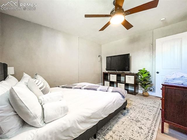 214 N 20th Street, Colorado Springs, CO 80904