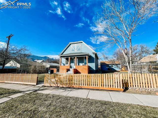 214 N 20th Street, Colorado Springs, CO 80904