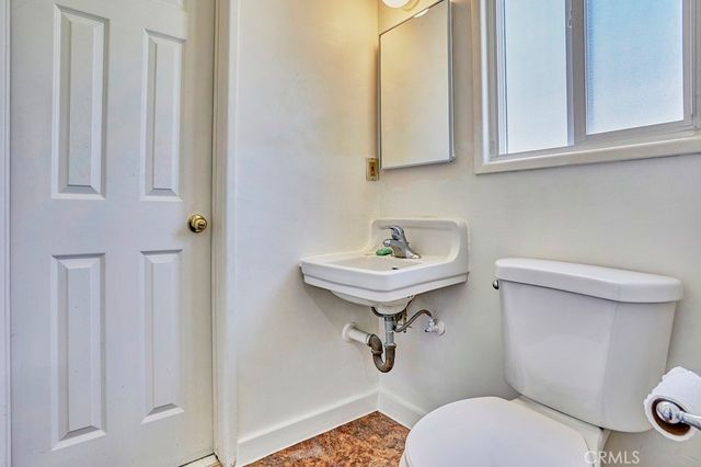 1001 S Adams, Fullerton, CA 92832
