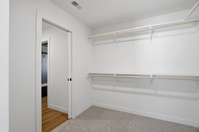 7316 W GOLDEN WILLOW DR, Columbia, MO 65202