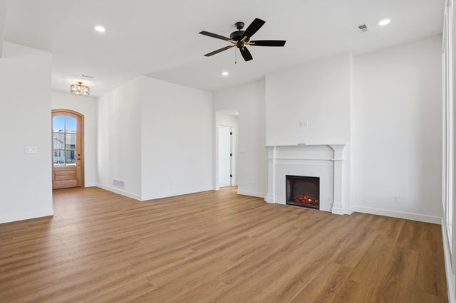 7316 W GOLDEN WILLOW DR, Columbia, MO 65202