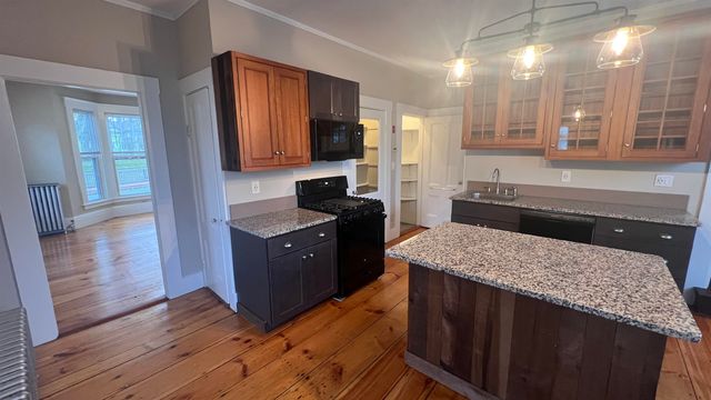 29-31 Silver Street, Dover, NH 03820