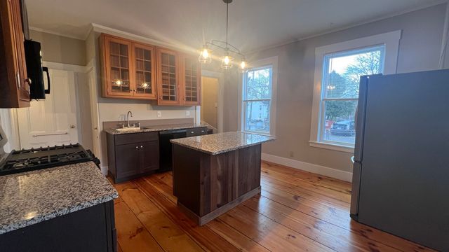 29-31 Silver Street, Dover, NH 03820