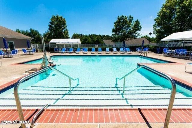 35 Meadows Lane, Whiting, NJ 08759