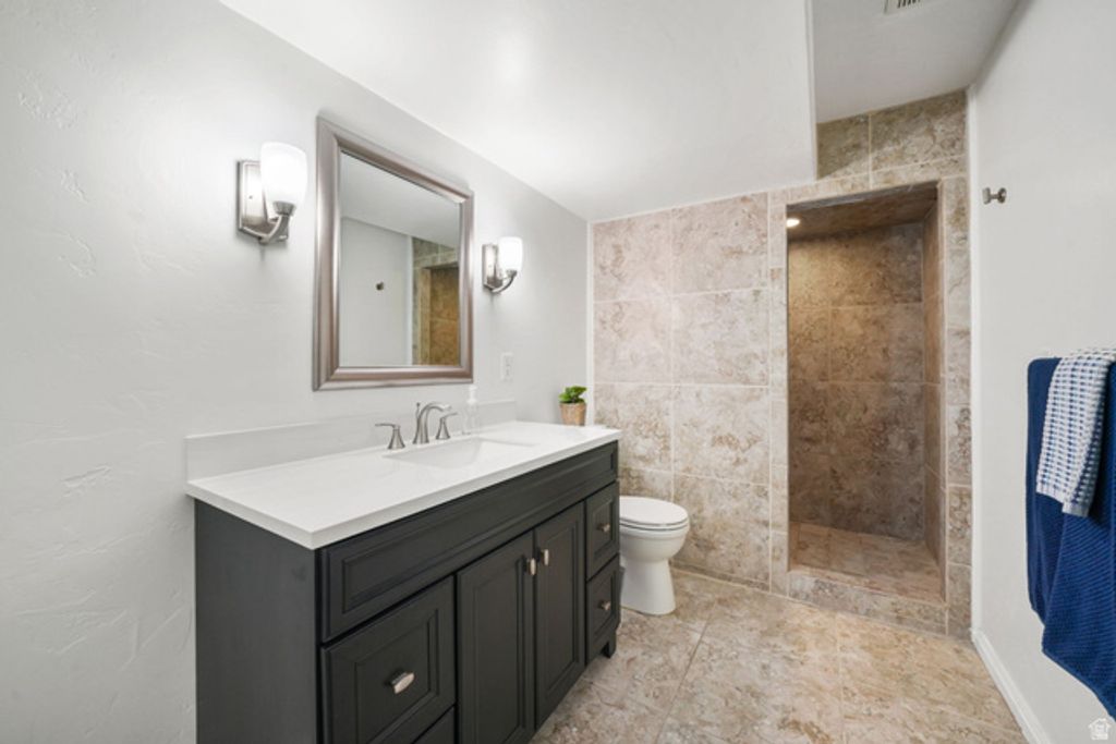 Image 23 of property listing at 2393 N 2350 W, Lehi, UT 84043