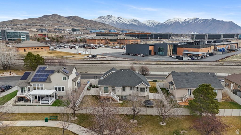 Image 33 of property listing at 2393 N 2350 W, Lehi, UT 84043